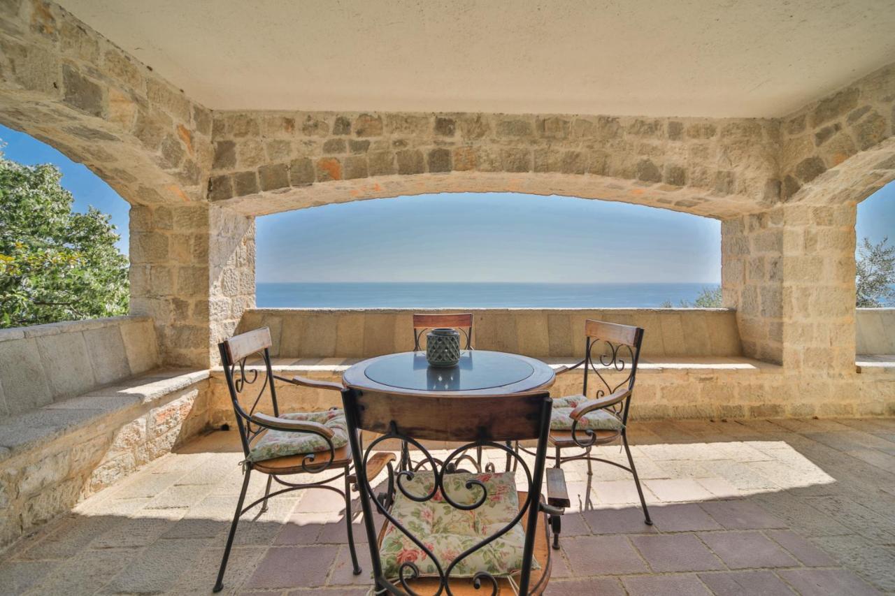 Olive Resort Krstac Екстериор снимка