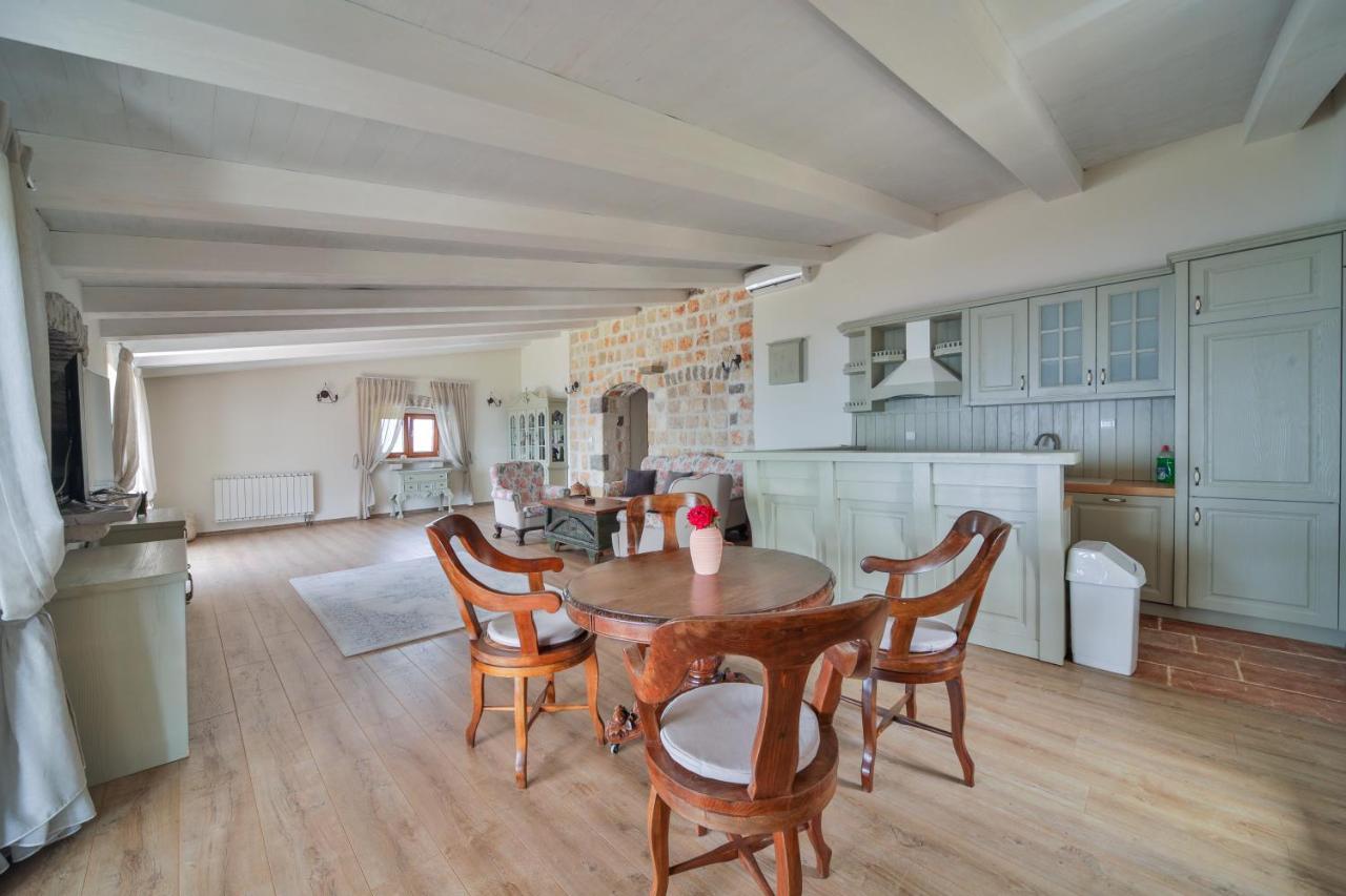 Olive Resort Krstac Екстериор снимка